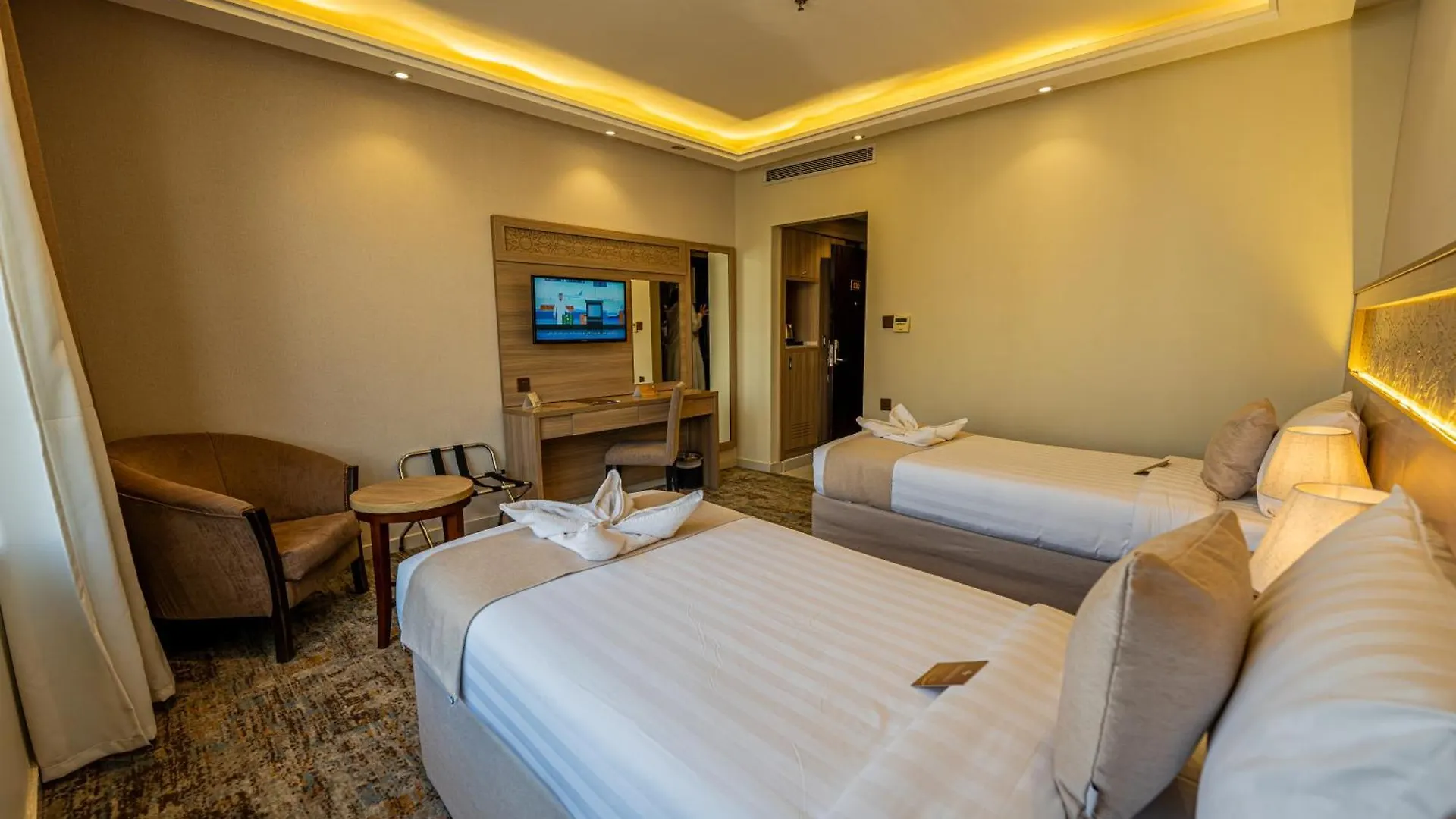 **  فندق سنود العظمة Snood Al Azama Hotel Al Masfalah Saudi Arabia