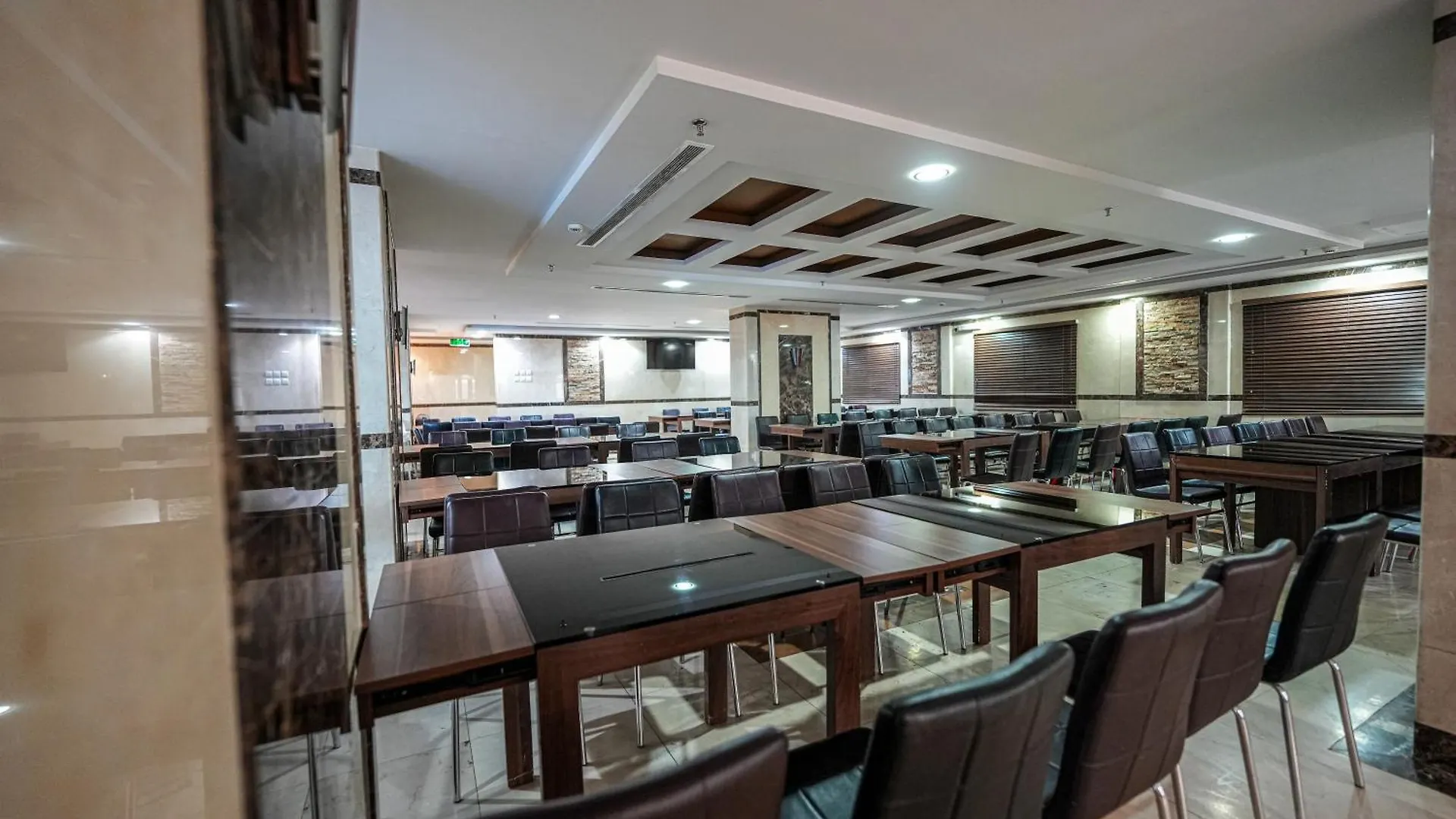 فندق سنود العظمة Snood Al Azama Hotel Al Masfalah