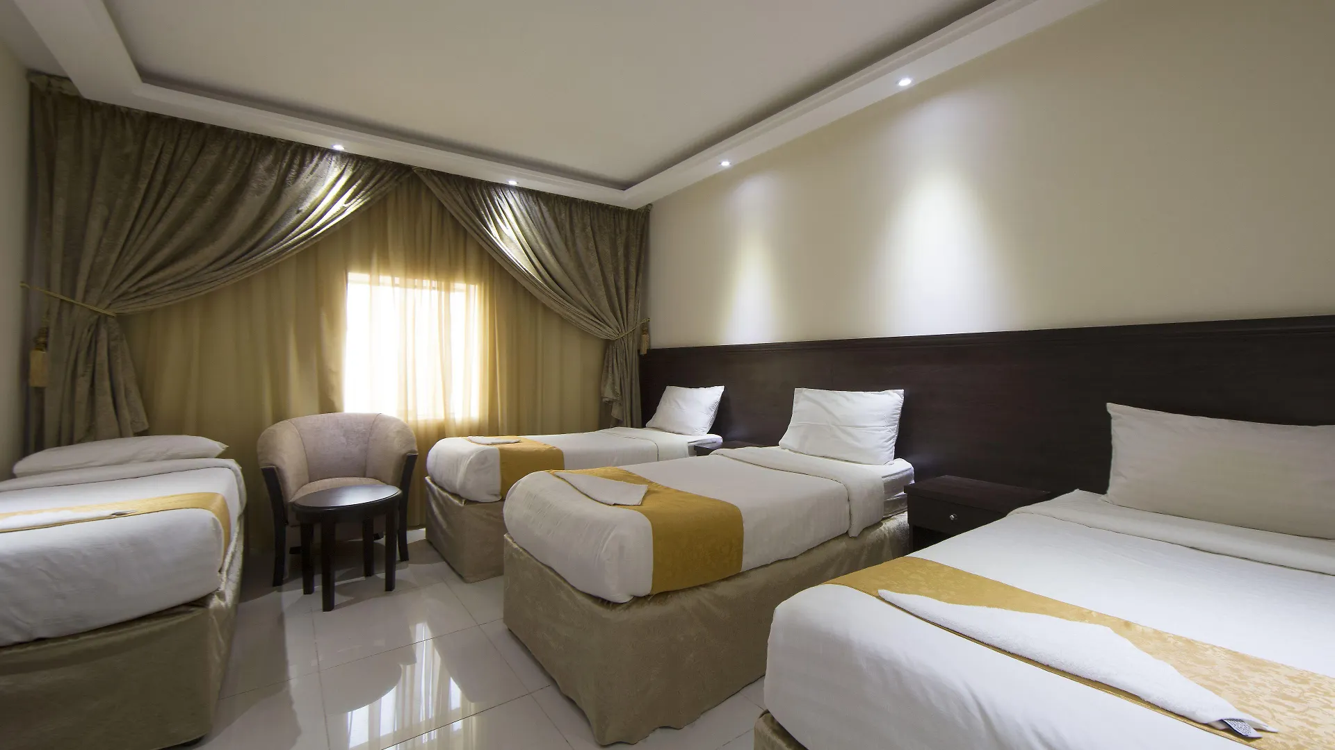 فندق سنود العظمة Snood Al Azama Hotel Al Masfalah Saudi Arabia