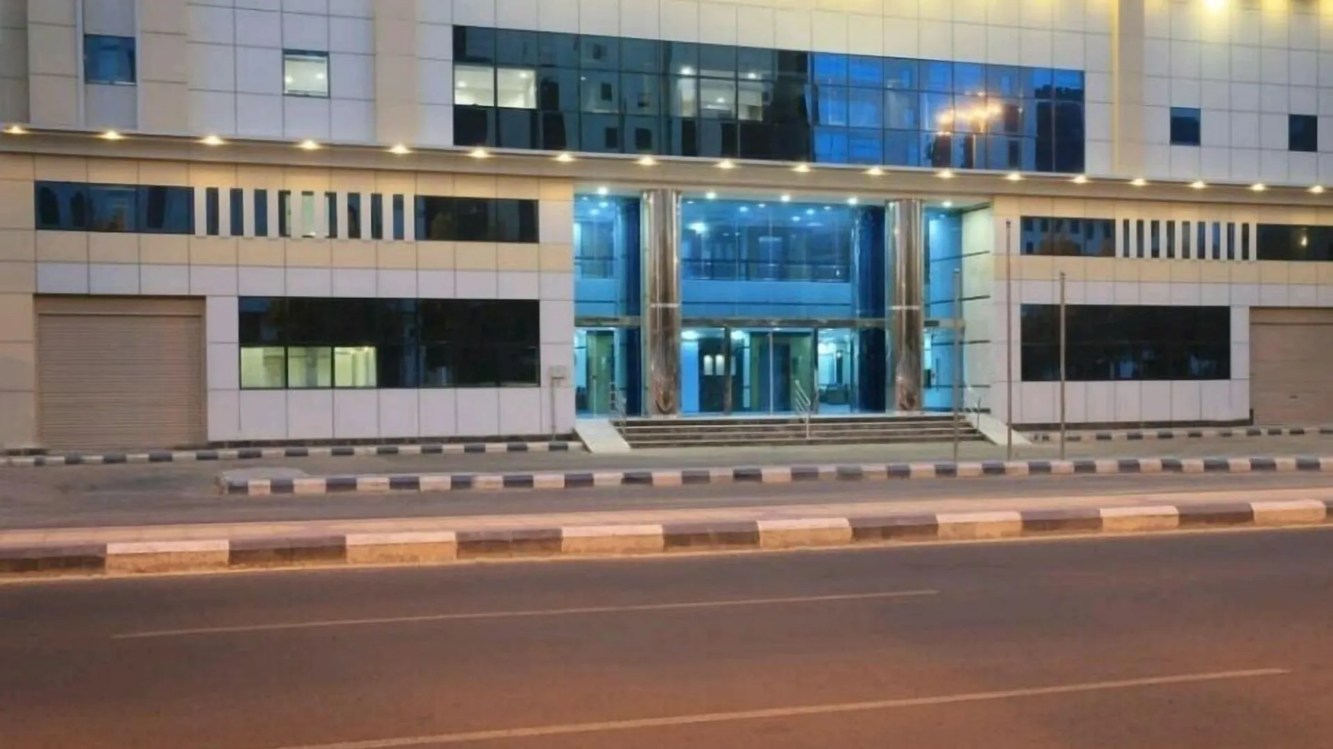 **  فندق سنود العظمة Snood Al Azama Hotel Al Masfalah Saudi Arabia